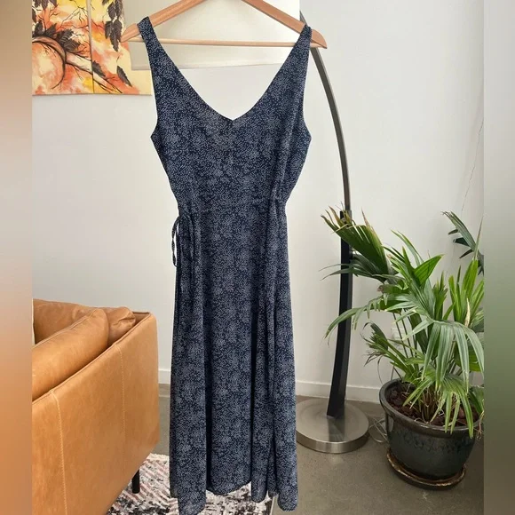 Mod Ref Wrap Midi Dress - Picture 5 of 5